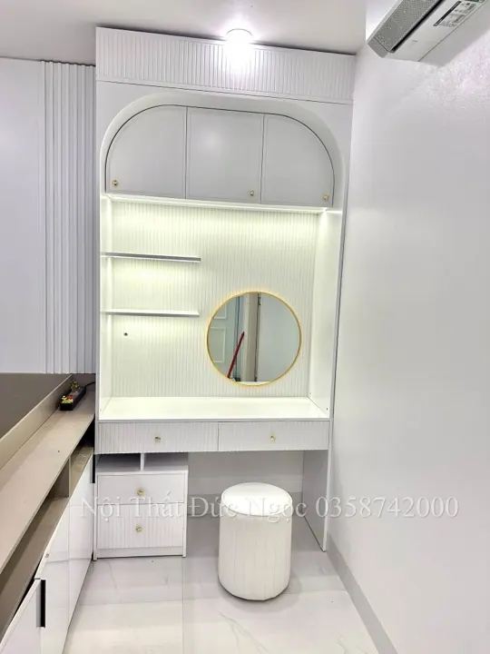 Bàn phấn treo tường gương led cảm ứng thông minh bo góc DN-BP-01 xưởng Đức Ngọc